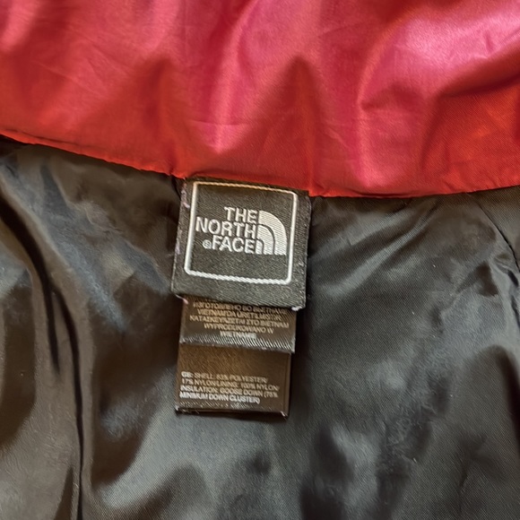 The North Face pink winter jacket - Picture 7 of 9